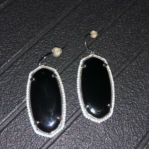 Kendra Scott earring